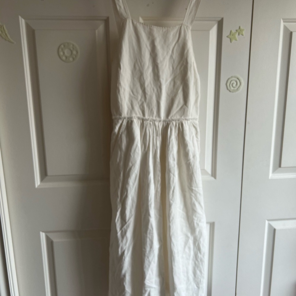 Aritzia Wilfred Squared-neck White Linen Sleeveless Midi Dress